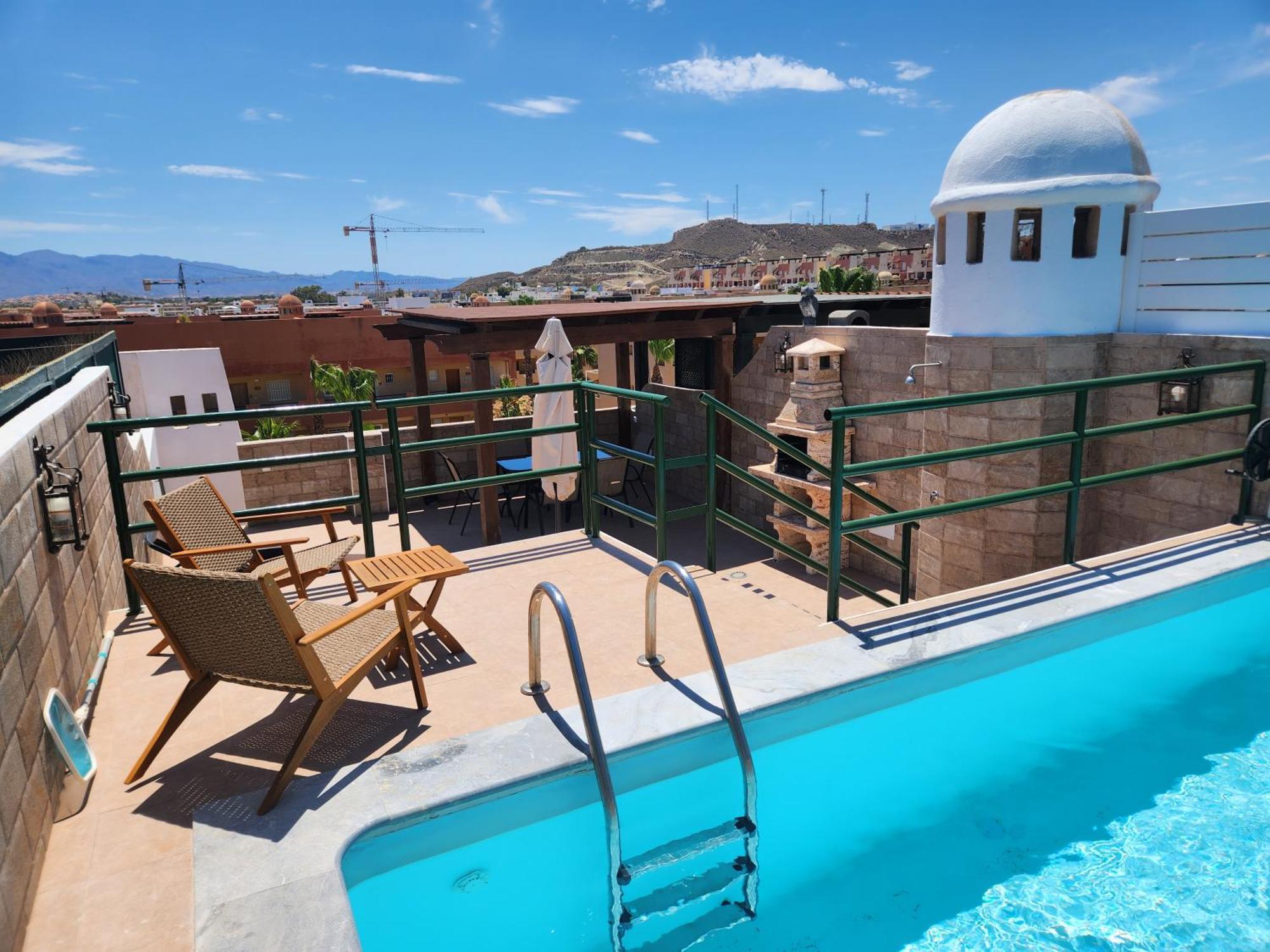 ático Duplex Espectacular Con Piscina Privada!